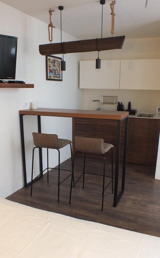 Little L Apartments Belgrade Extérieur photo